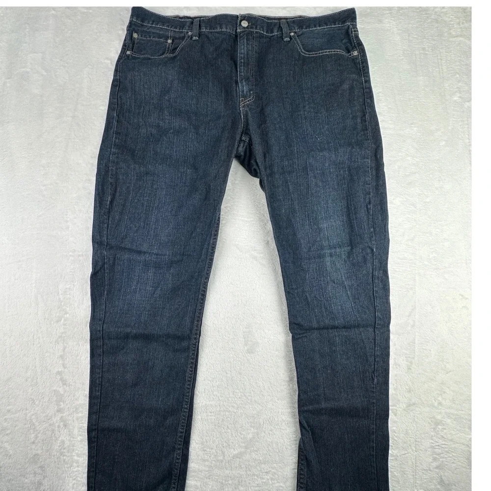 Levis 559 Relaxed Straight Jeans Mens 42x32 Dark Wash Blue Denim Pants